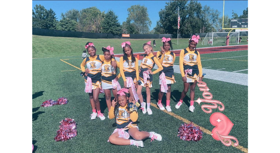  Big Team Cheerleaders